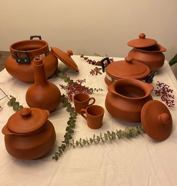 Terracotta Pots And Cookware